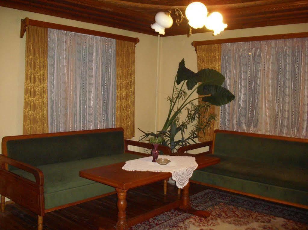 Guest Rooms Dona Koprivchtitsa Extérieur photo